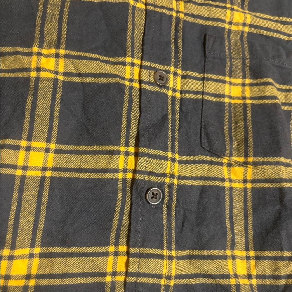 Cat & Jack Boys’ Long Sleeve Plaid Flannel Button-Down Shirt - Gray/Yellow - Picture 3 of 3
